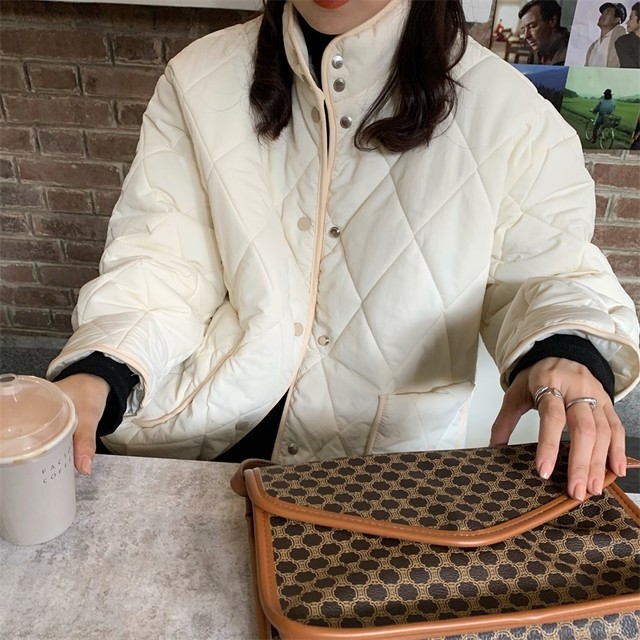 キルトジャケット ジャケット レディース カジュアル 安い 秋 ノーカラー コーデ 秋冬 秋コーデ 動きやすい 襟 大きいサイズ おしゃれ おすすめ 大人 韓国 可愛い 着こなし 着やすい 着痩せ 黒 白 春 キルティング キルト 2708 Sayurio レディースアパレル