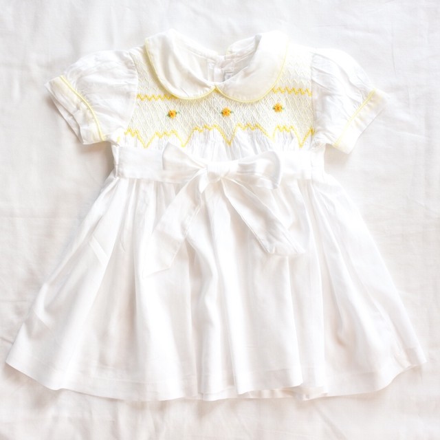 インポート子供服 ベトナムニンクーン スモッキング手刺繍ワンピース Mikoto215