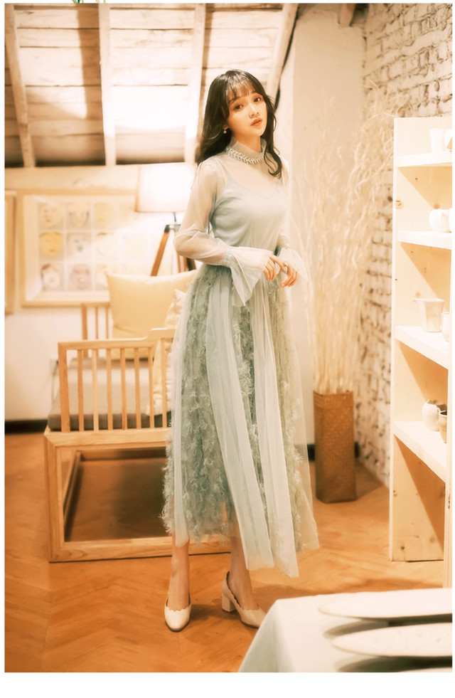 結婚式のお呼ばれ30代 総レース トップス 透け感 シースルー ワンピース フレアスリーブ パーティードレス 結婚式 二次会 ワンピース 大きいサイズ パーティードレス ワンピース 結婚式のドレス 長袖 マキシ丈 結婚式の服 結婚式のドレス 結婚式のお呼ばれ40代 結婚式の