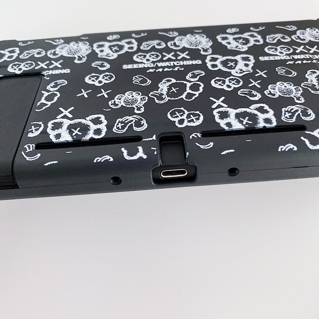 任天堂 Switch カバー 握りやすいグリップ 分体式 ニンテンドウ スイッチ ケース Tpu製 Joy Con保護 カバー ジョイコンカバー 全面保護ケース かわいい Nintendo Switch Kaws かわいいairpodsケース Switchカバー Iphoneケース Airtagホルダー New I