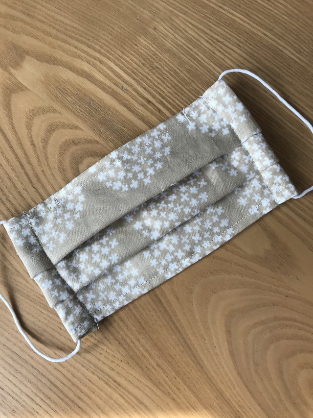 ダブルガーゼ マスク フラワーサークル ベージュ La Lune