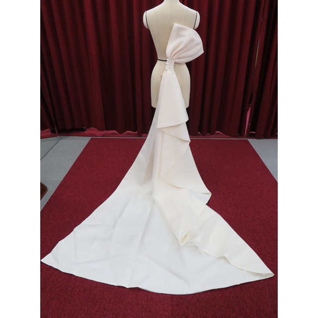 メーカー包装済 再値下げ Yns Wedding リボントレーン 海外最新 Cicili Tv