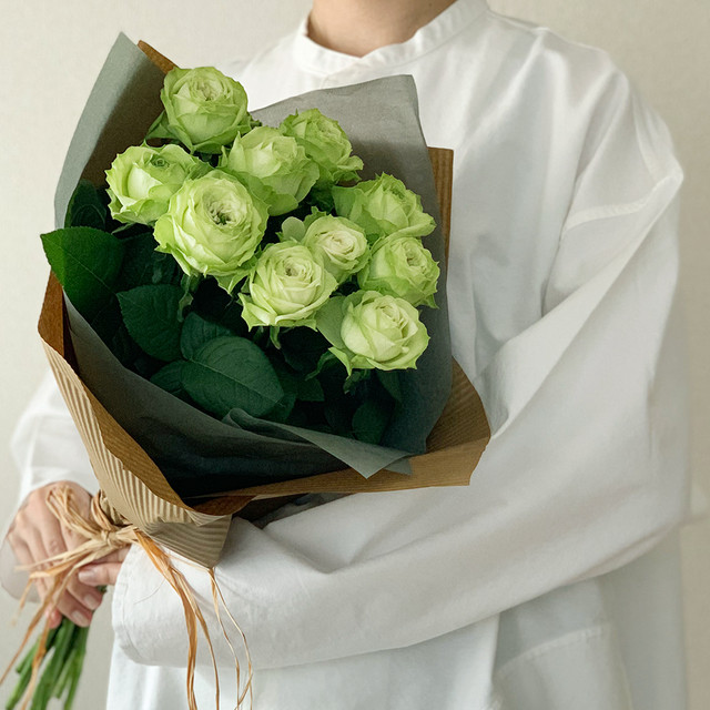 やぎバラ育種農園 ヤギグリーン プレゼントブーケ Ja遠州夢咲 よいはな Yoihana 最高品質のお花をお届けするネット通販
