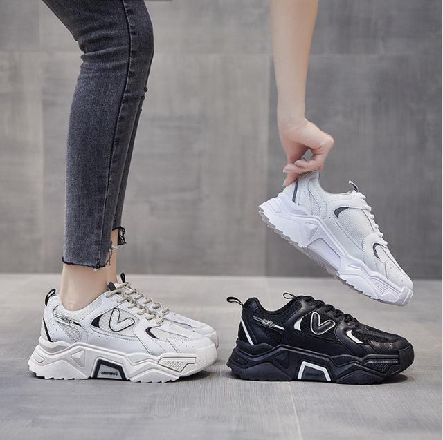 新作 レディース ダッドスニーカー スポーツ ストリート 韓国ファッション サイズ豊富 ベージュ B I J