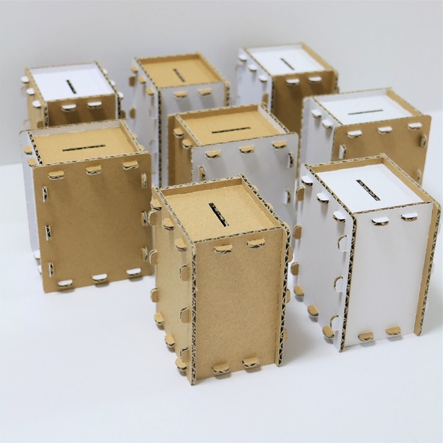 Cb貯金箱ダンボール組み立てキット白色 簡単組み立て貯金箱 ダンボール工作貯金箱 Cbクリエイト