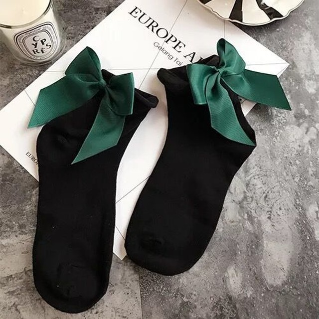 インポート リボン付き黒ソックス カジュアル 靴下 オシャレ モード りぼん Hikari Socks インポート靴下専門店です