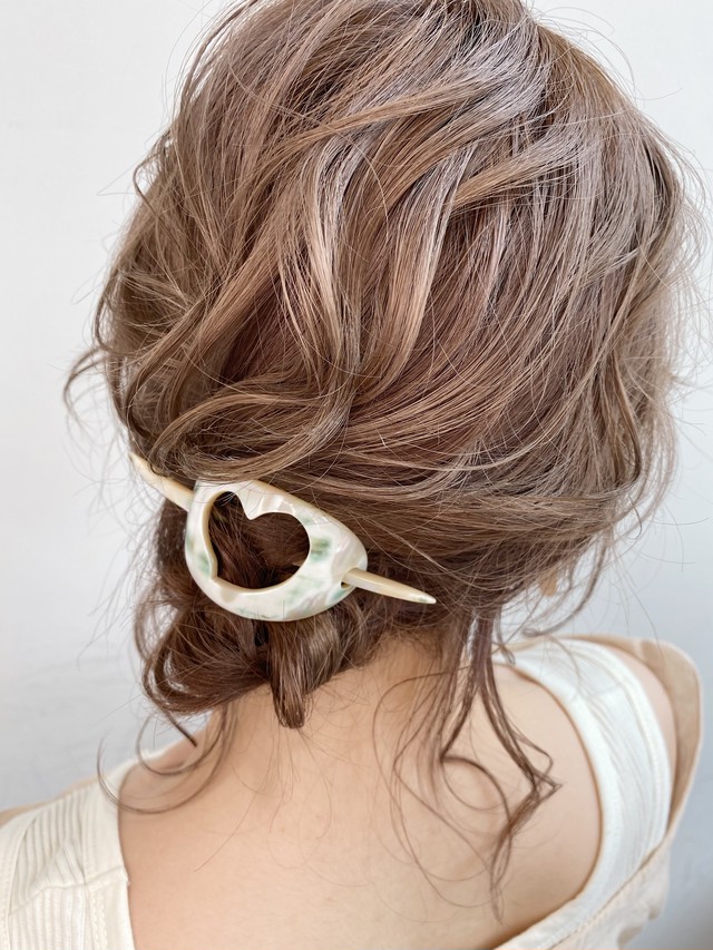 マジェステ ダイヤモンド 夜光貝 髪留め Beach
