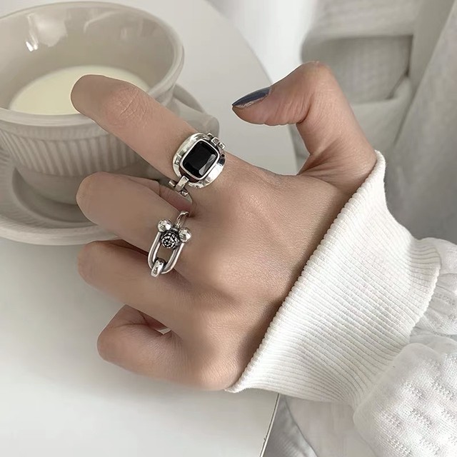silver design ring 2peace