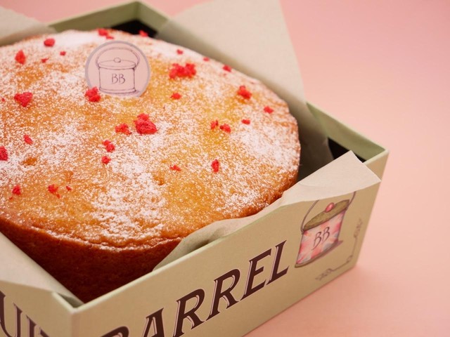 イギリスでは定番中の定番 ビクトリア スポンジ ケーキ Victoria Sponge Cake The Biscuit Barrel