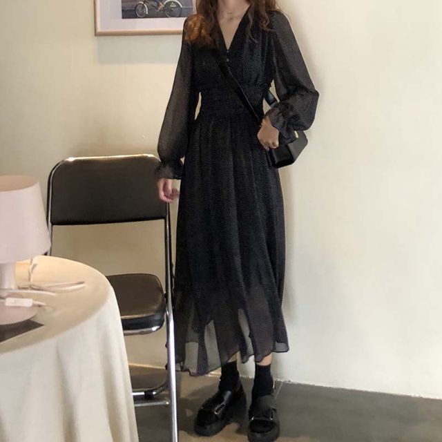レディース ワンピース 秋 冬 長袖 ドットワンピース Vネック ロング丈 ミモレ丈 ドット柄 ピンドット シースルー シフォン フェミニン ガーリー 大人ガーリー 大人カジュアル カジュアル 秋冬 フリーサイズ レッド ブラック Ukiukionepicec