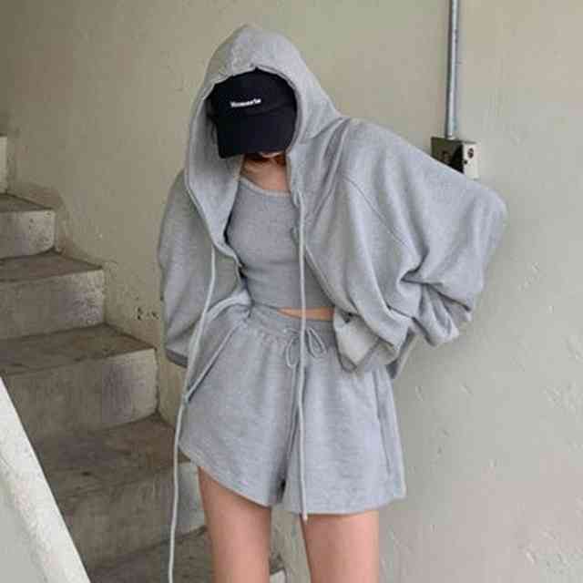 セットアップ レディース カジュアル 上下セット 春 夏 3点セット フード付きトレーニング 単色 キャミソール ショートパンツ パーカー おすすめ 安い Sns映え 美脚効果 足長 フェミニン ベーシック エレガント モノトーン ガーリー ナチュラル 旅行 お出かけ Ol シンプル