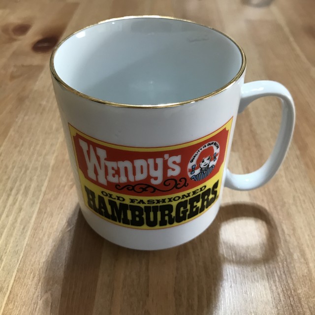 超希少 ウェンディーズ Wendy S ヴィンテージコーヒーマグカップ アメリカ購入品 Honey Antique ヴィンテージ アメリカン雑貨 アンティーク アメトイ インテリア小物 ミールトイのお店