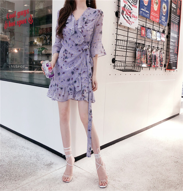 花柄ワンピース 花柄 フリルワンピース 清楚 フェミニン ガーリー 上品 ショート丈 ミニ丈 パフスリーブ ボリューム袖 韓国 オルチャン 韓国ファッション 新作 春夏 春 夏 Ut 526 Musubi Me 韓国 オルチャン レディースファッションのお店