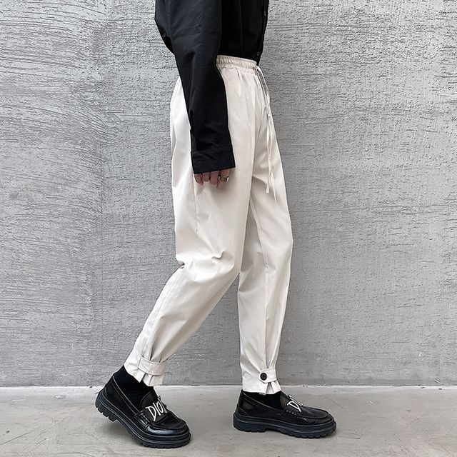 予約販売 スリムパンツ メンズ シンプル ブラック ホワイト スラックス ボトムス きれいめ スタイリッシュ こなれ感 お洒落 結婚式 二次会 韓国 トレンド 春 夏 秋 M L Xl Favoriteselect