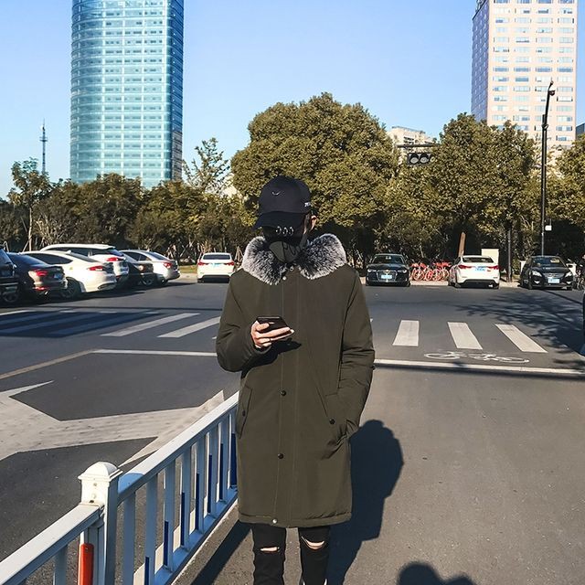 予約販売 ミリタリーコート アウター モッズコート フード付き フェイクファー バッグロゴ ミディアム丈 メンズ ブラック カーキ 防寒 お洒落 カジュアル ベーシック 秋冬 暖かい M L Xl Favoriteselect