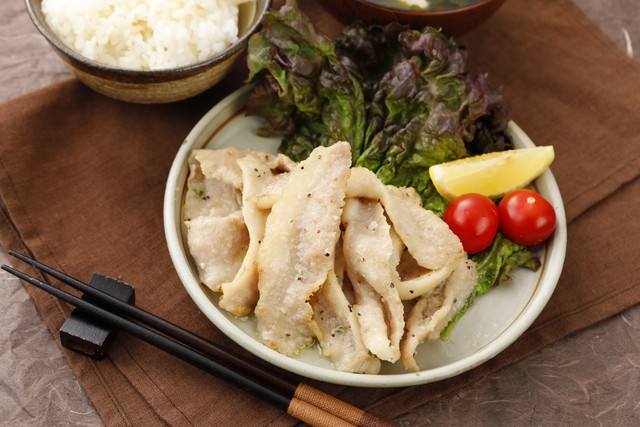 国産 ネギ塩トントロ 300g