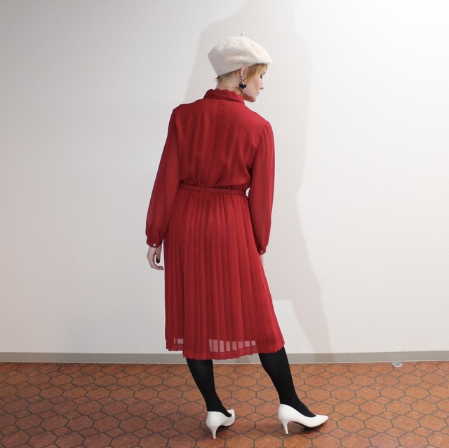 国産レトロな赤のブラウスプリーツワンピース ベルト付き Astro Creation Luxury Made In Japan Vintage Fashion