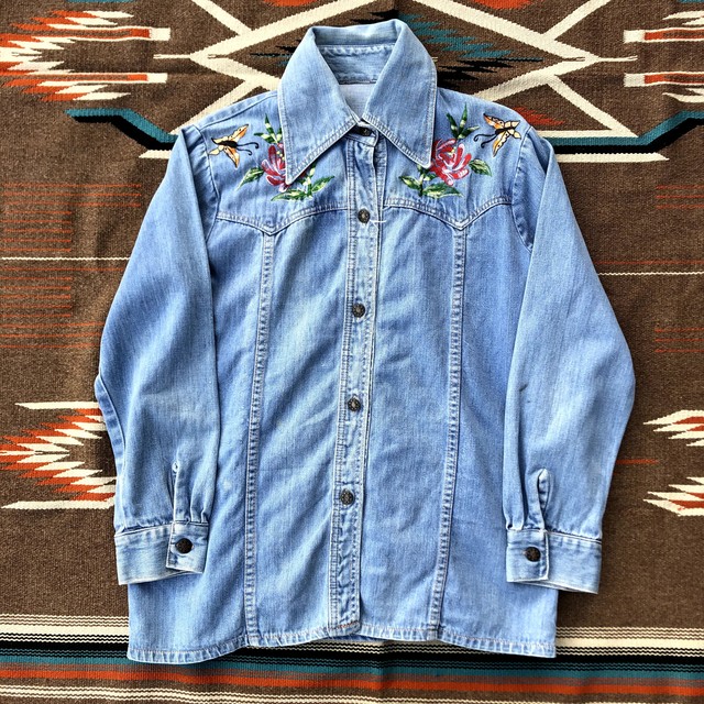 70 S 花柄刺繍 ヒッピー デニム シャツ ジャケット レディースl程度 ヴィンテージ古着 アンティーク商品取扱い Black Smith ブラックスミス ミッドセンチュリー 昭和アンティーク