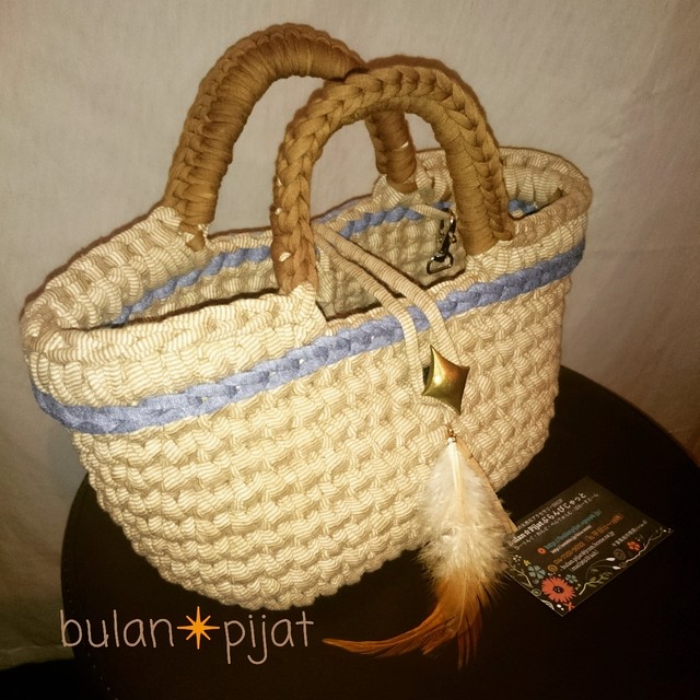 ミニかごバッグ風 ズパゲッティトートバッグ タッセル キーホルダー付き 大人の天然石 アクセサリー材料パーツshop ぶらんぴじゃっと