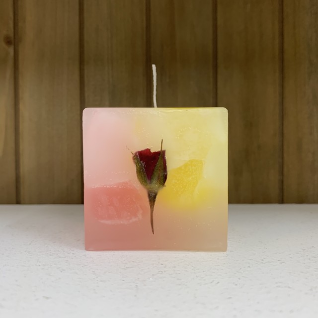 薔薇の蕾キャンドル Timtomcandle ハンドメイドキャンドル