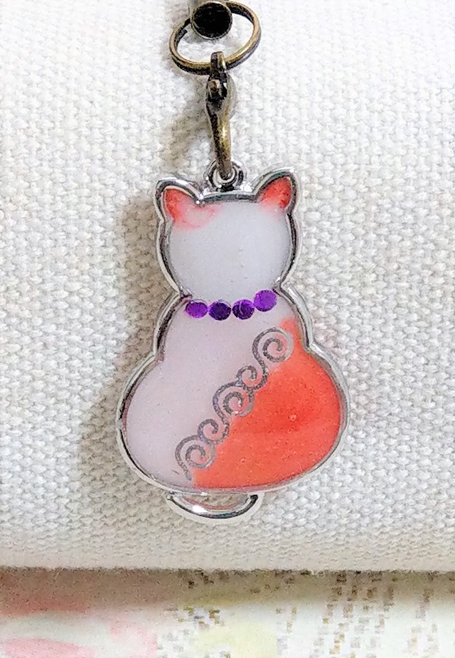猫の背中シリーズ おしゃれ猫 アクセサリートップ Rapports