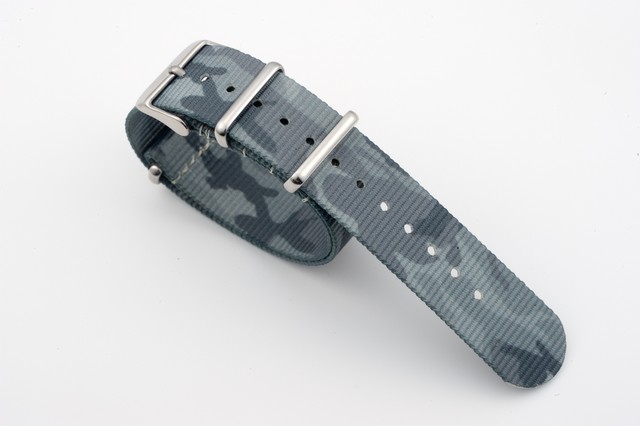スウェーデン製 バリスティックナイロン グラフィック Natoタイプ Gray Camouflage グレー カモフラージュ 迷彩 グレー 18mm 20mm 22mm 時計ベルト リボンベルト 時計ベルト 腕時計用品専門店 Grit Shop