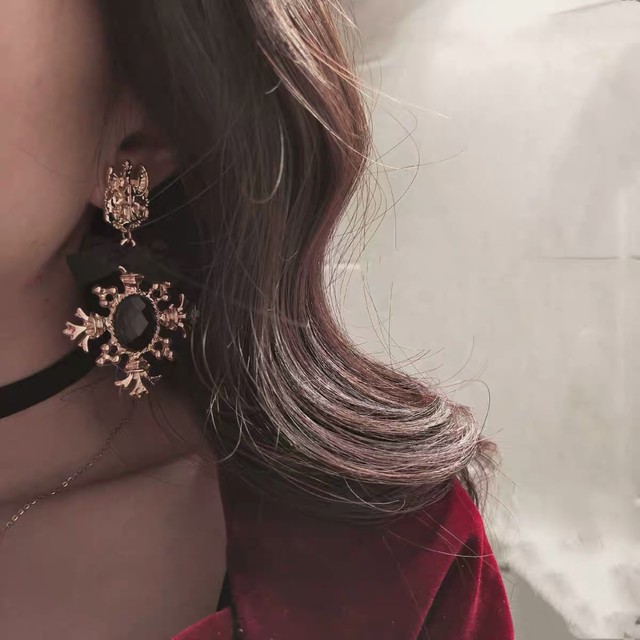 antique ribbon earrings