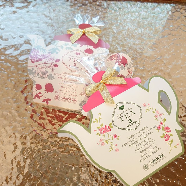 紅茶 カップと猫のパッケージがかわいい 美味しい クーミニヨンティーティー ストロベリー キャラメルアップル オレンジ シェール 東京 二子玉川 Art Craft Gift アトリエ Chere