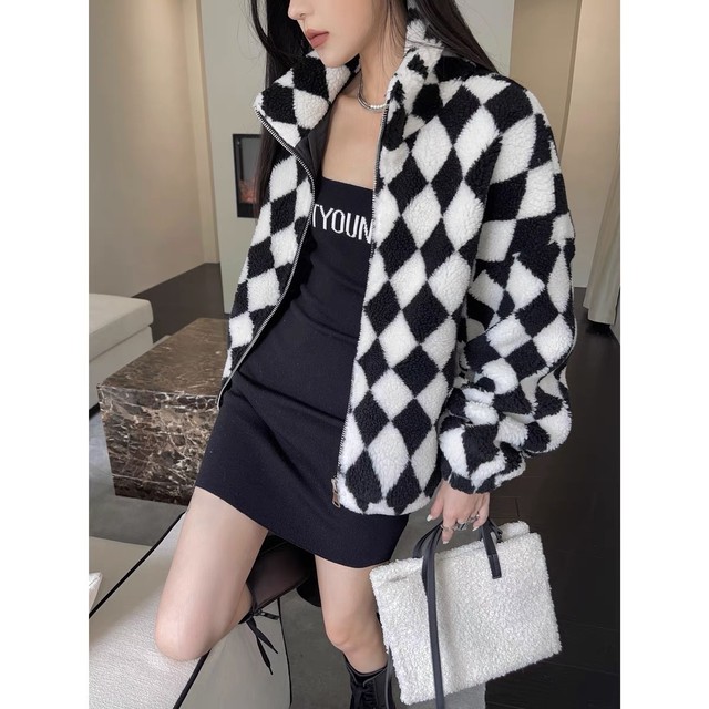 diamond pattern fur parker