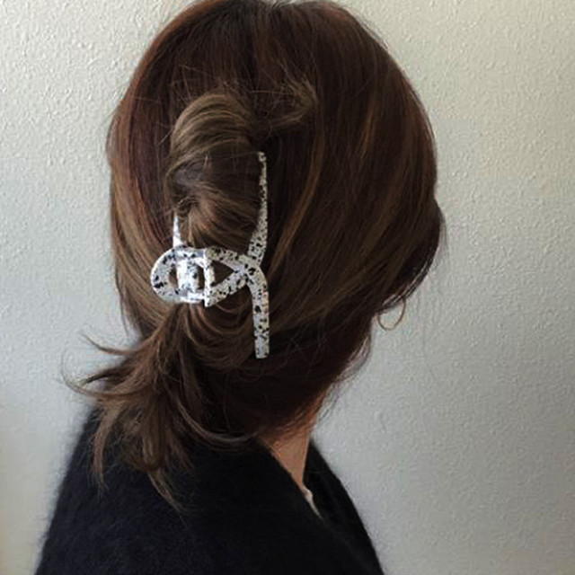 Goods Hair Clip Loop L バンスクリップ レトロマーブル柄 韓国 ヘアクリップ 大きめ 軽量 マット クリア シンプル ヘアアレンジ ヘアアクセサリー 髪飾り Selectshop Carte Market カルテドットマーケット