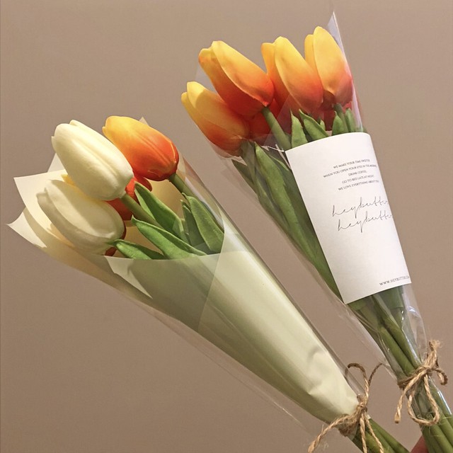 Artificial Flower Bouquet Tulip 4colors チューリップ 造花 花束 リアル 撮影小物 オブジェ 韓国 インテリア 雑貨 Tokki Maeul トッキマウル 韓国雑貨通販サイト