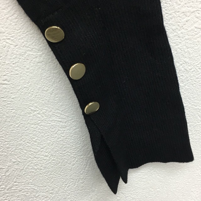 細断 傾向がある ヘロイン Zara ニット 袖 ボタン Christiarnettedesigns Com