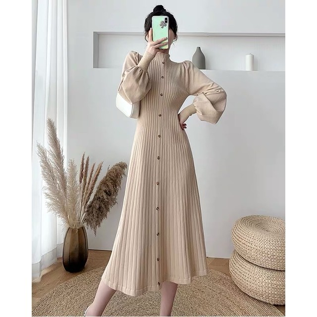 flare sleeve tight dress