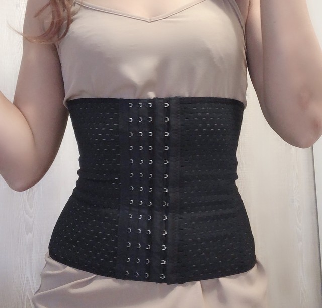 ウエストシェイパー くびれメイク 腰痛サポーター Kathy Co