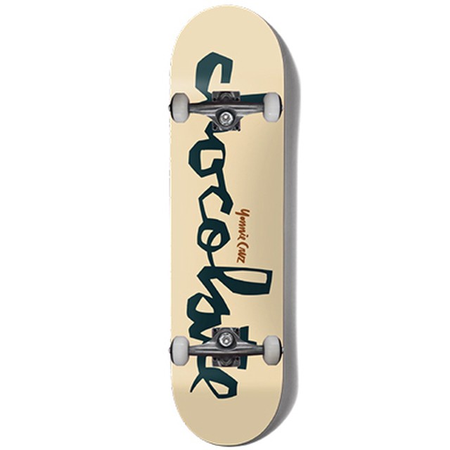 CHOCOLATE CHUNK COMPLETE DECK YONNIE CRUZ 7.875インチ