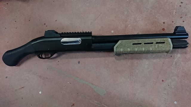 Cyma M870用トップレール Blitz Arms