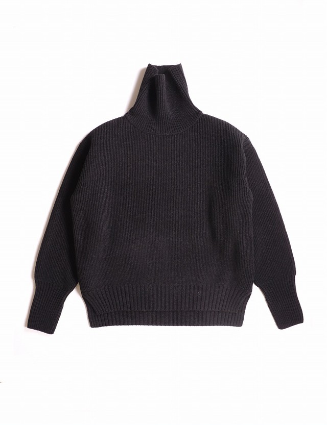 Hand Framed High Neck P/O