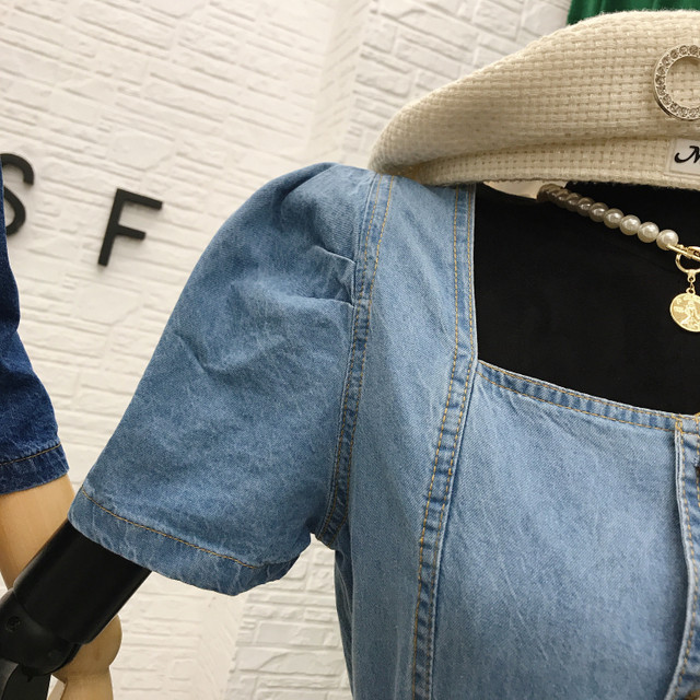 デニムワンピース デニム ひざ下丈 ミディアム丈 スクエアネック 袖あり 半袖 無地 ウエストマーク レトロ ａライン 前開き カジュアル 大きいサイズ 体型カバー 大人可愛い ガーリー きれいめ シンプル こなれ感 トレンド 春 夏 春夏 お呼ばれ デート 女子会 お出かけ