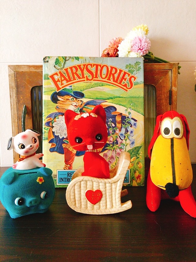 昭和レトロ フロッキー素材 青い豚さん 貯金箱 レトロ雑貨 チェリッシュ