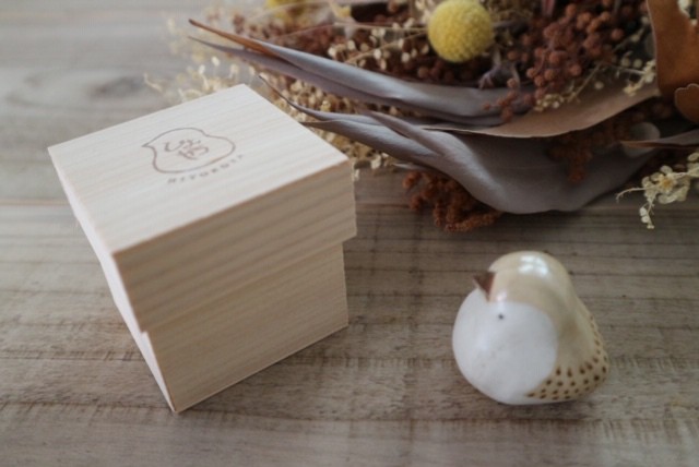 陶ノ鳥 ひよこや うぐいす 淡 国産ヒノキ箱付 くらしの雑貨と集いの場 Perch