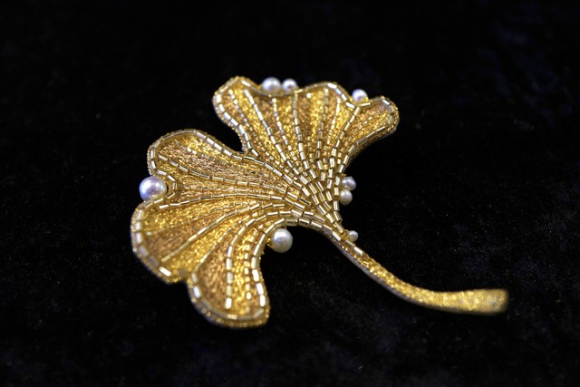 Ginkgo brooch