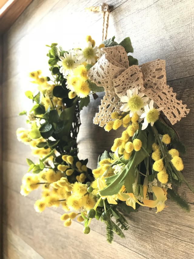 春の訪れミモザのリース 15cm 受注製作 絵灯花 えとうか