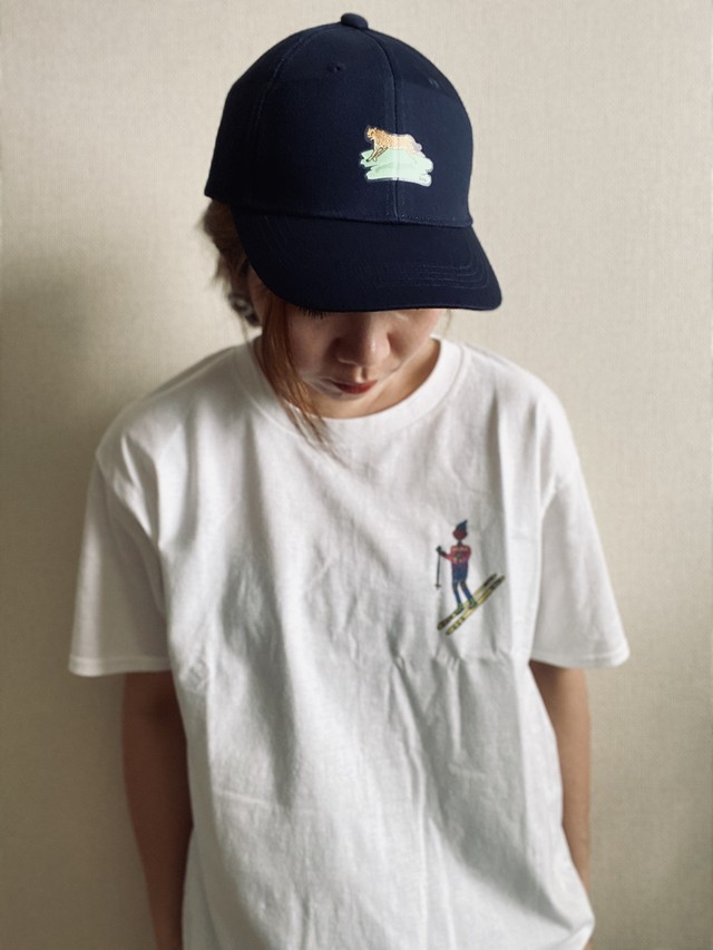 走るチーター Tシャツ ホワイト Bitte Art Lips A Little Ethical