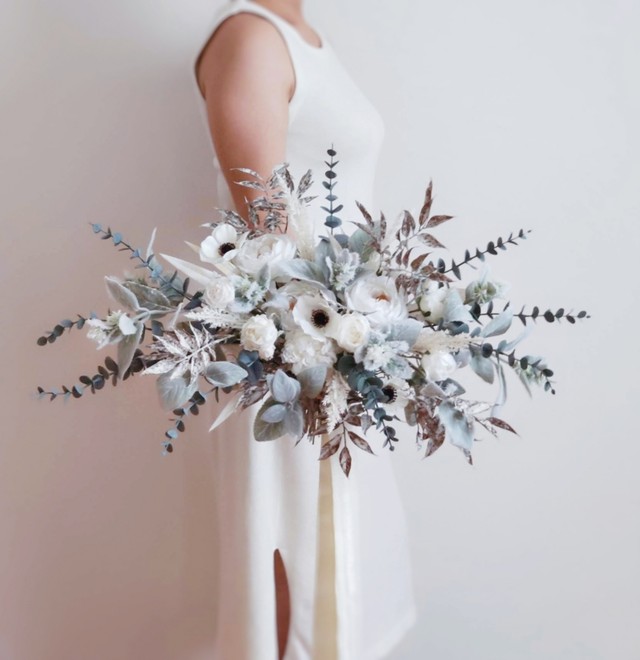 ホワイトクリスマスブーケ 造花ウェディングブーケ ブートニア付 Nabana Flower Design