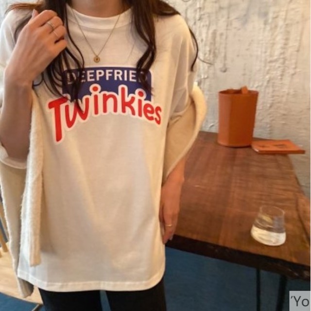 ロゴｔシャツ レディース 半袖 韓国 ファッション 夏服 レディース ロゴプリント 夏 トップス オーバーサイズ ビッグシルエット オルチャン トップス レディース 韓国 カジュアル ｔシャツ レディース Vestito