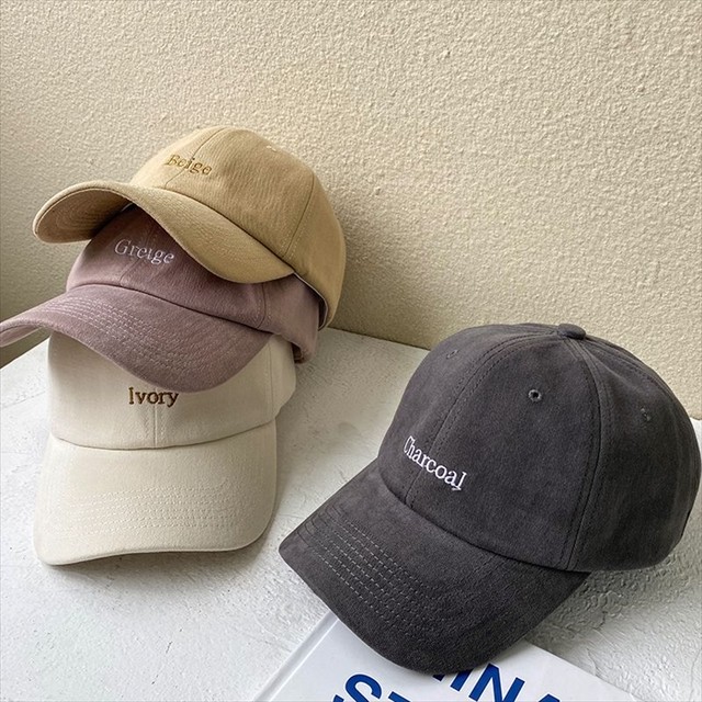 くすみカラー キャップ 帽子 英字刺繍 ワンポイント Cap 野球帽 レディース プレゼント お洒落 小顔効果 ユニセックス メンズ 調節可能 紫外線 春 秋 冬 日よけ 10代 代 30代 40代 取寄 発送目安14 21日営業日 Laff Store 会社情報 納期の確認をお願いします