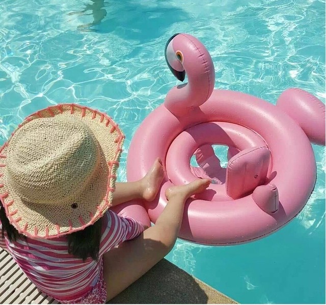 ベビー浮き輪 お風呂のおもちゃ 足入れ 可愛い ピンク フラミンゴ 大人気 Melissa 1 4週間でお届けます