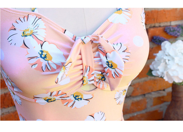 花柄バッククロスワンピース水着 水着 流行り 水着流行 19 通販 ワンピース水着 通販 韓国 男ウケ 大人 花柄 水着 ワンピース 可愛い水着 人気 水着 水色 ワンピース 大きいサイズの水着 女性 大きいサイズ 水着 女性 ワンピース 短パン 可愛い P0034 Perfectsky