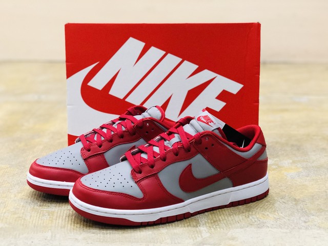 Nike Dunk Low Retro Unlv Soft Grey University Red White ナイキ ダンク ロー レトロ Unlv ソフトグレー ユニバーシティ レッド ホワイト Dd1391 002 Inception