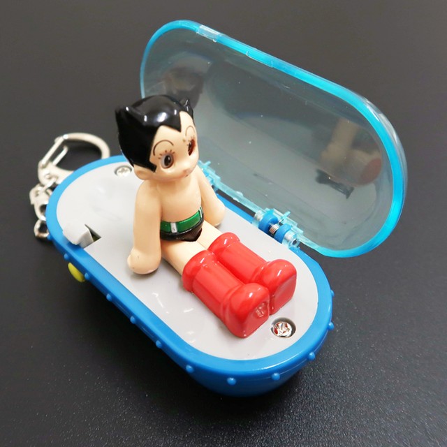 女の子向けプレゼント集結 鉄腕アトムのキーホルダー キャラクターグッズ Popschooltwenterand Nl